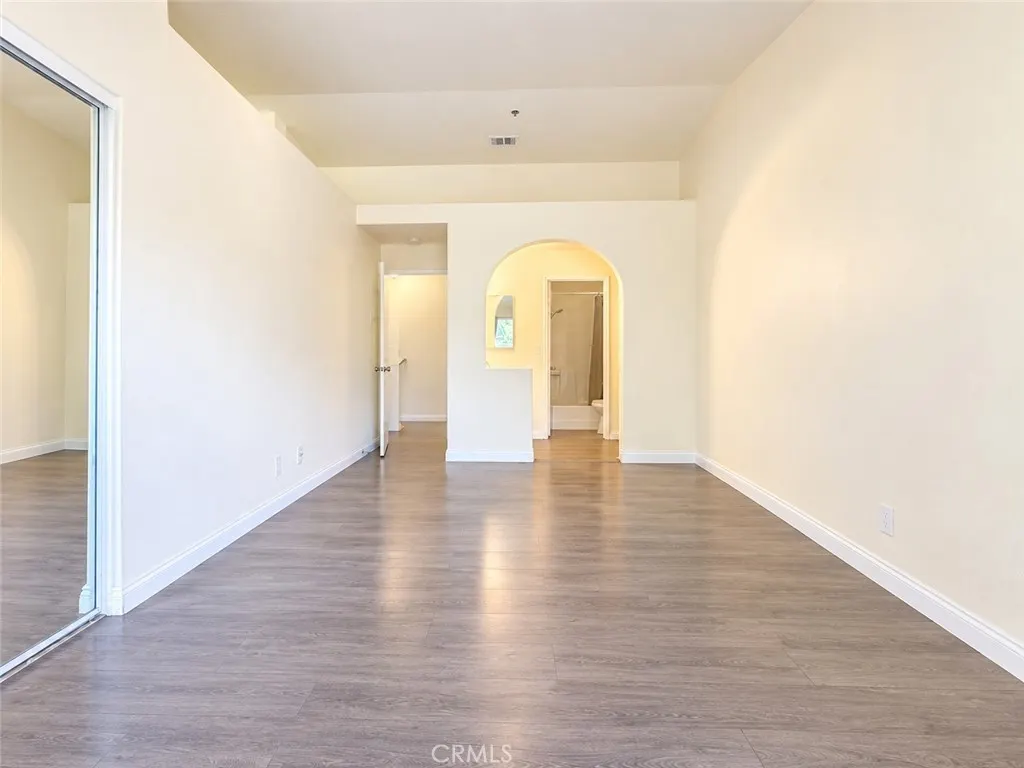 440 Anderwood Court #20