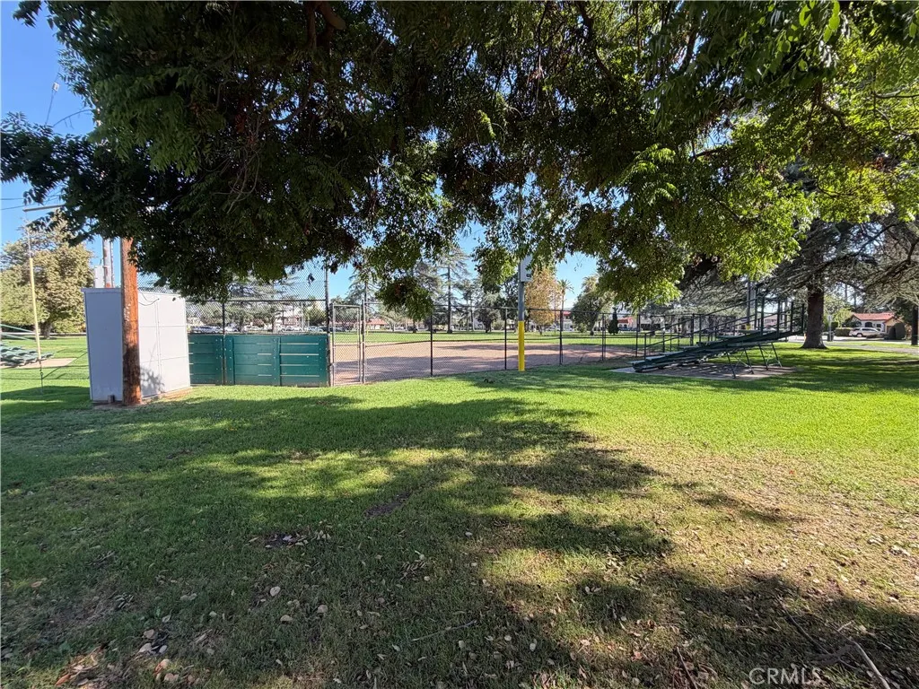 149 S Hollenbeck Avenue