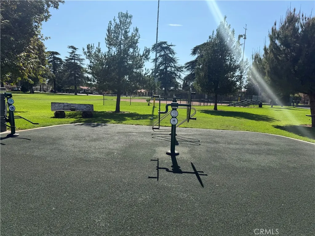 149 S Hollenbeck Avenue