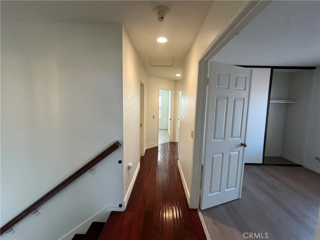 926 S Essex