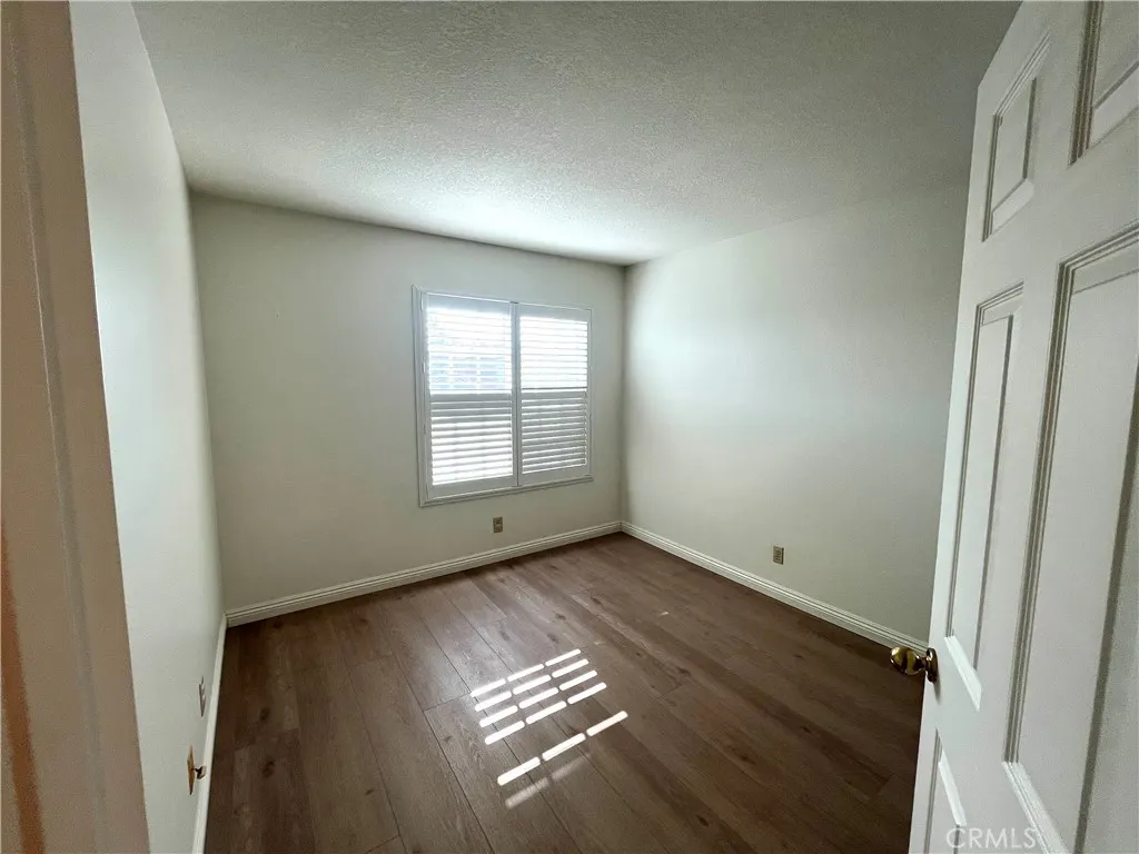 926 S Essex