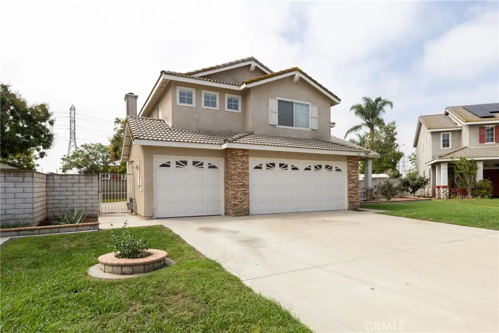 3142 Stallion Street