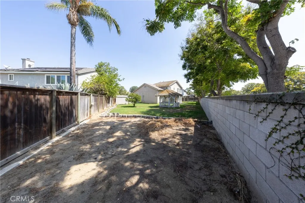 3142 Stallion Street