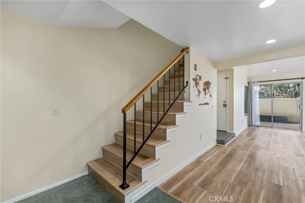 2321 S Magnolia Avenue #6E