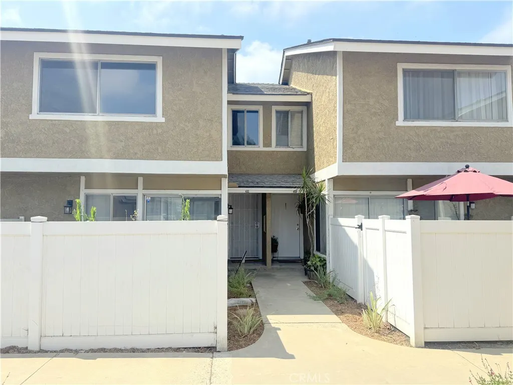 2321 S Magnolia Avenue #6E