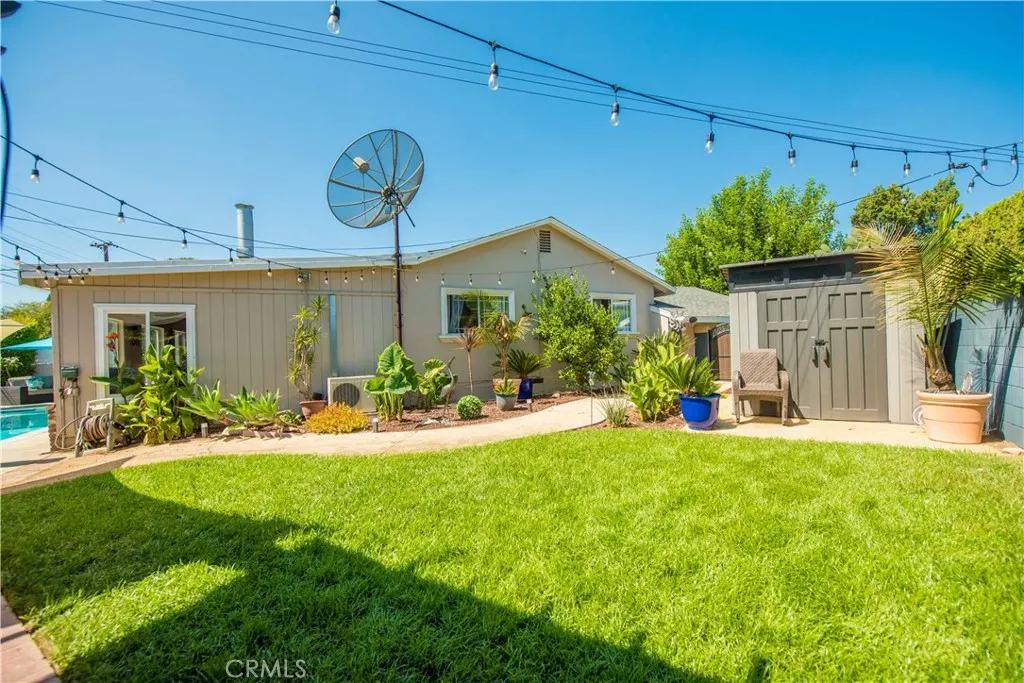 556 N Billow