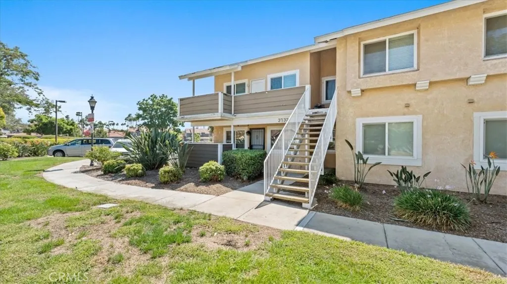 3732 Oak Creek #H