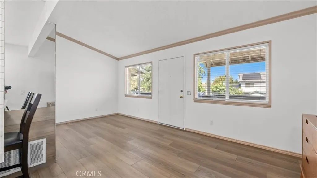3732 Oak Creek #H