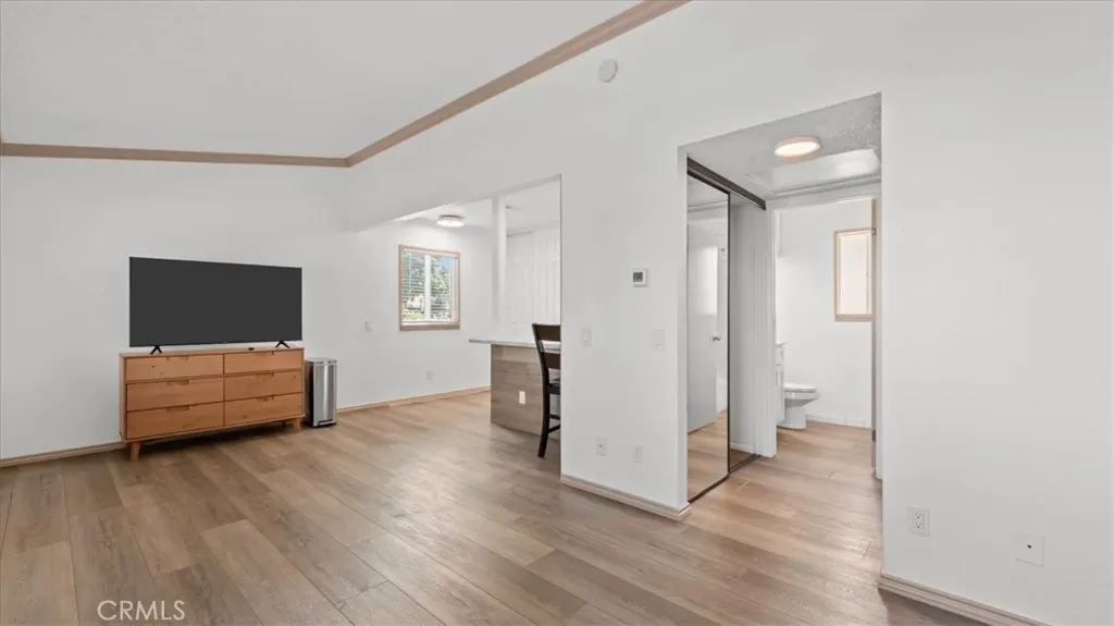 3732 Oak Creek #H