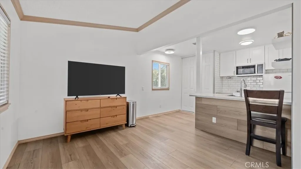 3732 Oak Creek #H