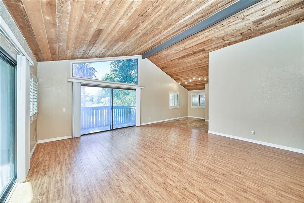 3636 Sumner Avenue #209