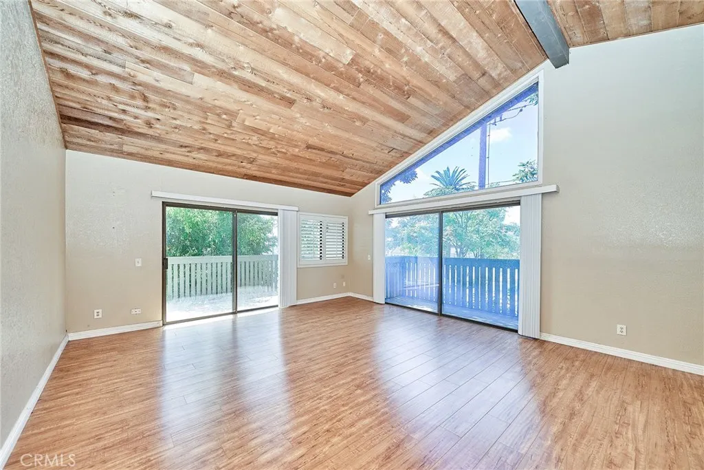 3636 Sumner Avenue #209