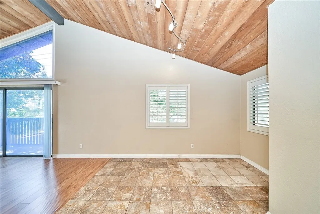 3636 Sumner Avenue #209