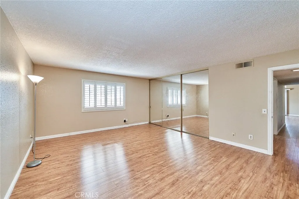 3636 Sumner Avenue #209