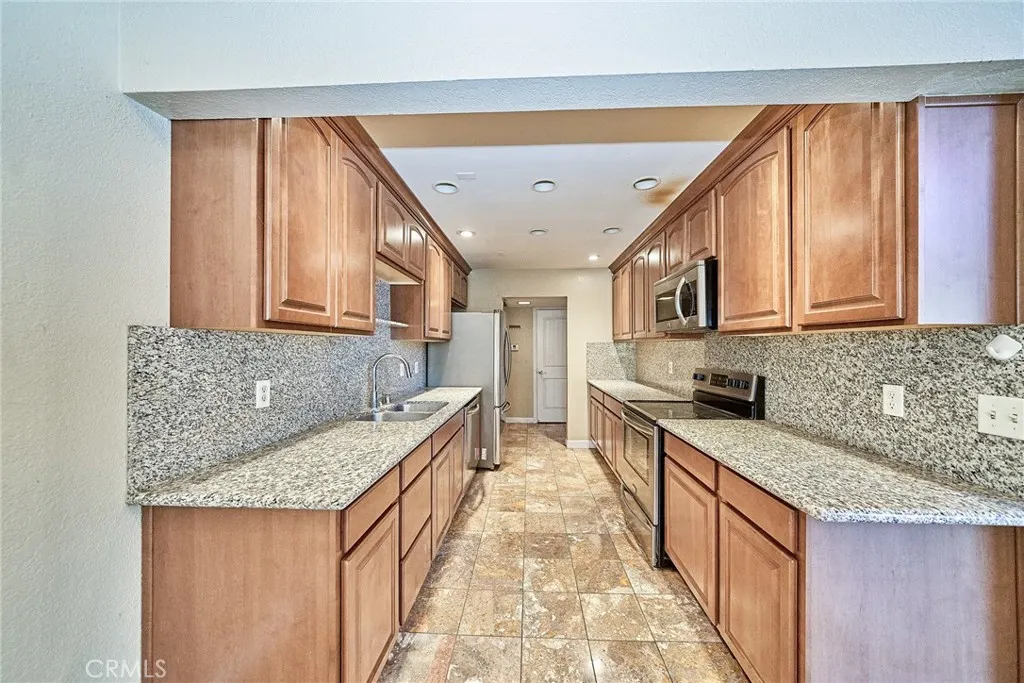3636 Sumner Avenue #209