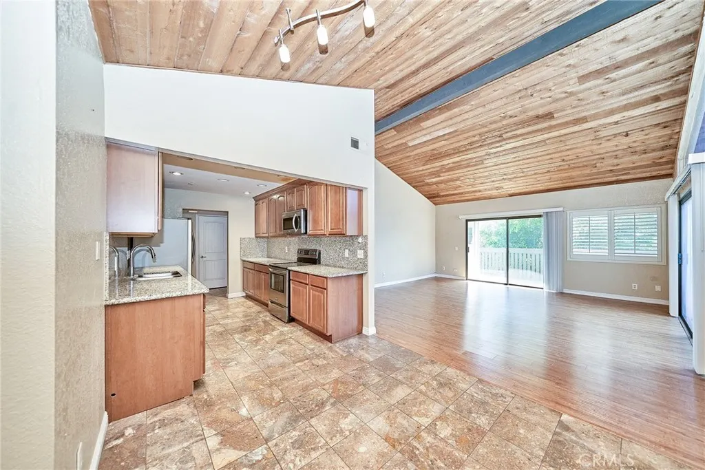 3636 Sumner Avenue #209