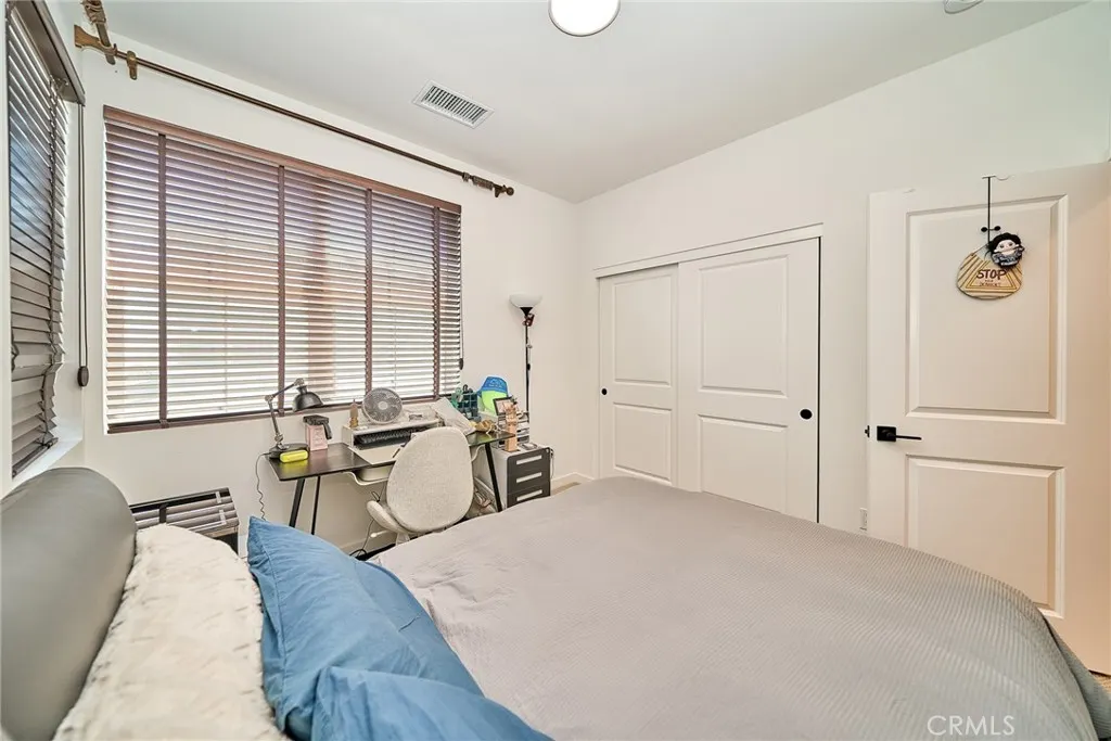4436 S Forsyth Paseo