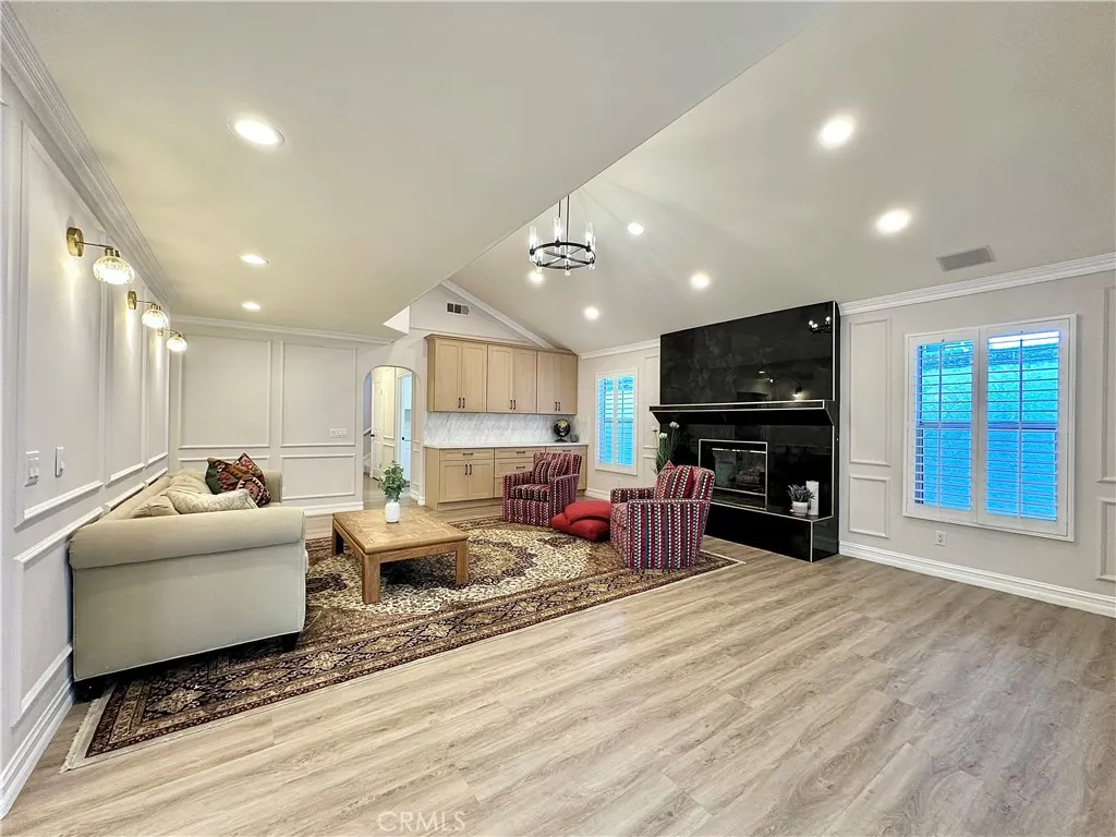 4751 Glen Ivy Street