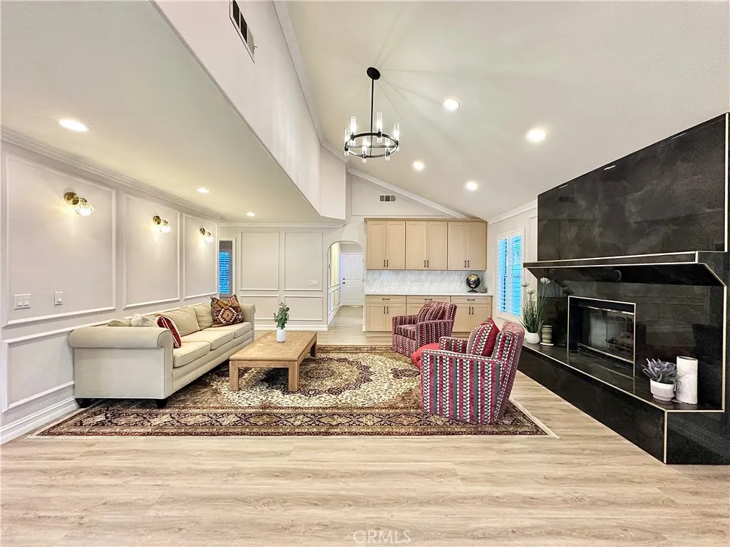 4751 Glen Ivy Street