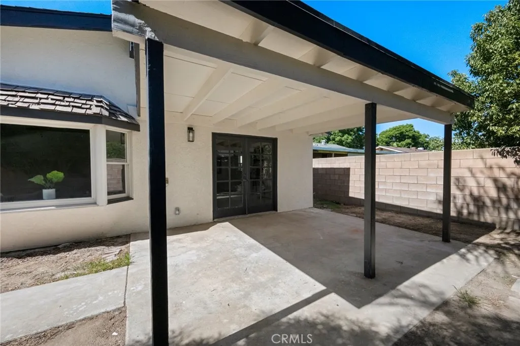 2863 S Cypress Point