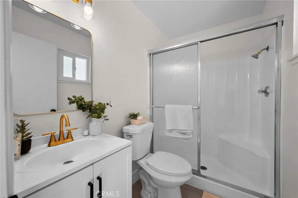 2863 S Cypress Point