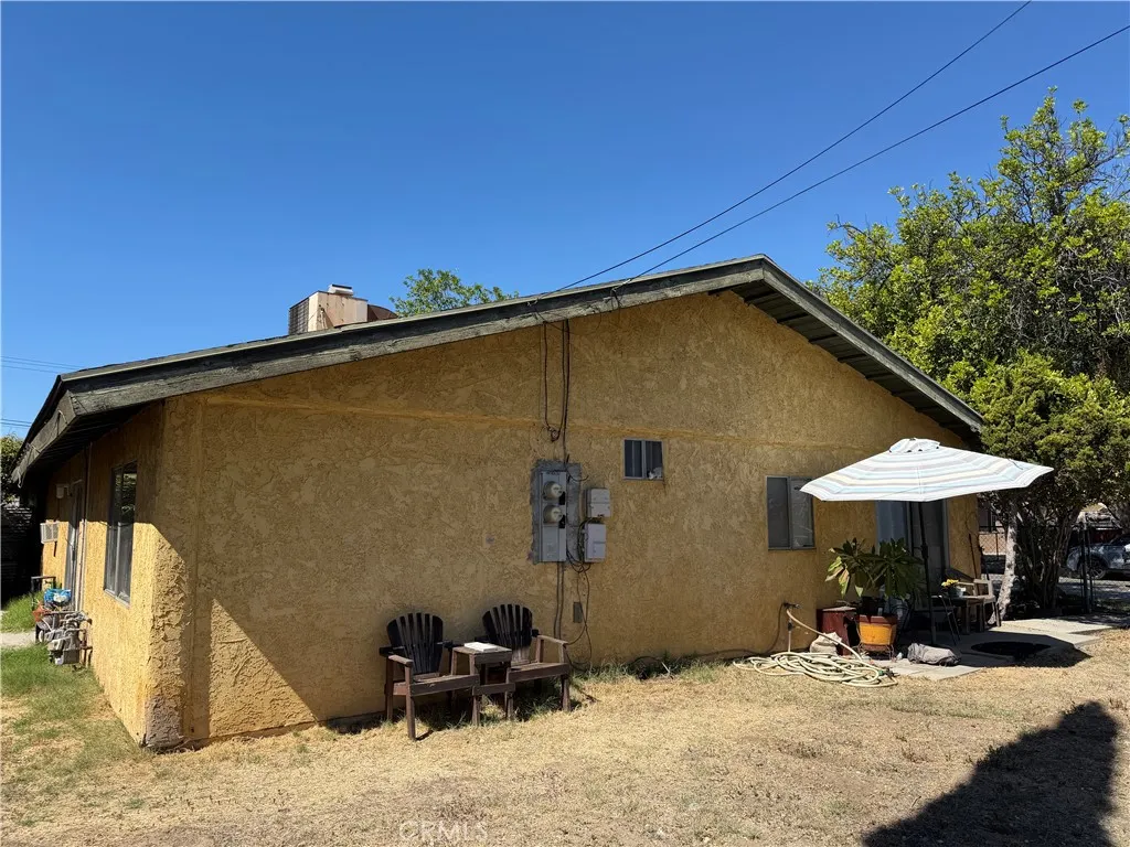 13530 Valle Vista
