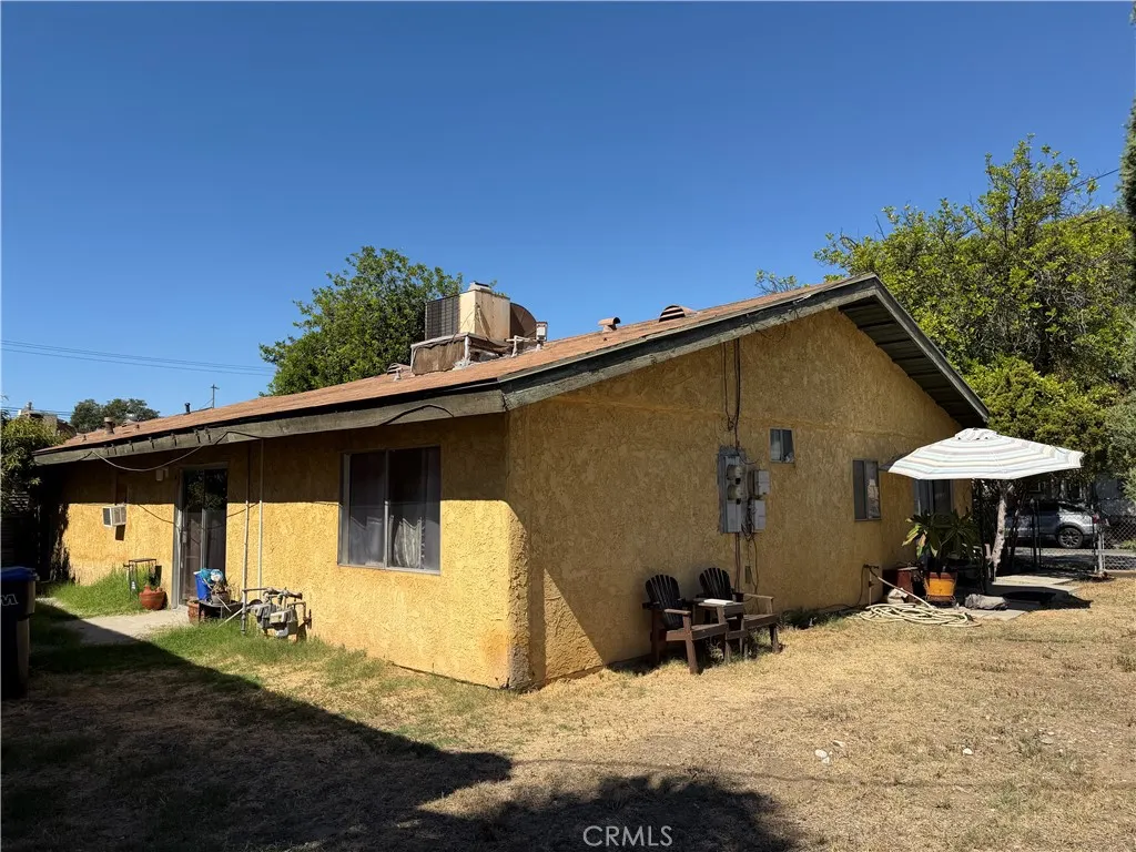 13530 Valle Vista