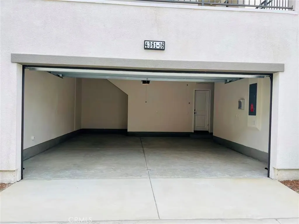 4361 S Cantos Paseo #16