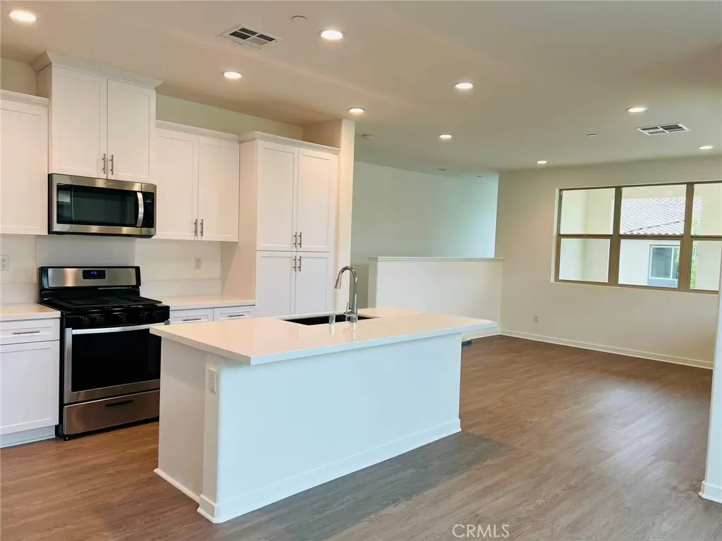 4361 S Cantos Paseo #16