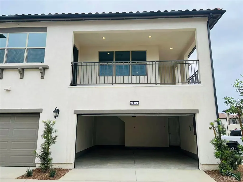 4361 S Cantos Paseo #16