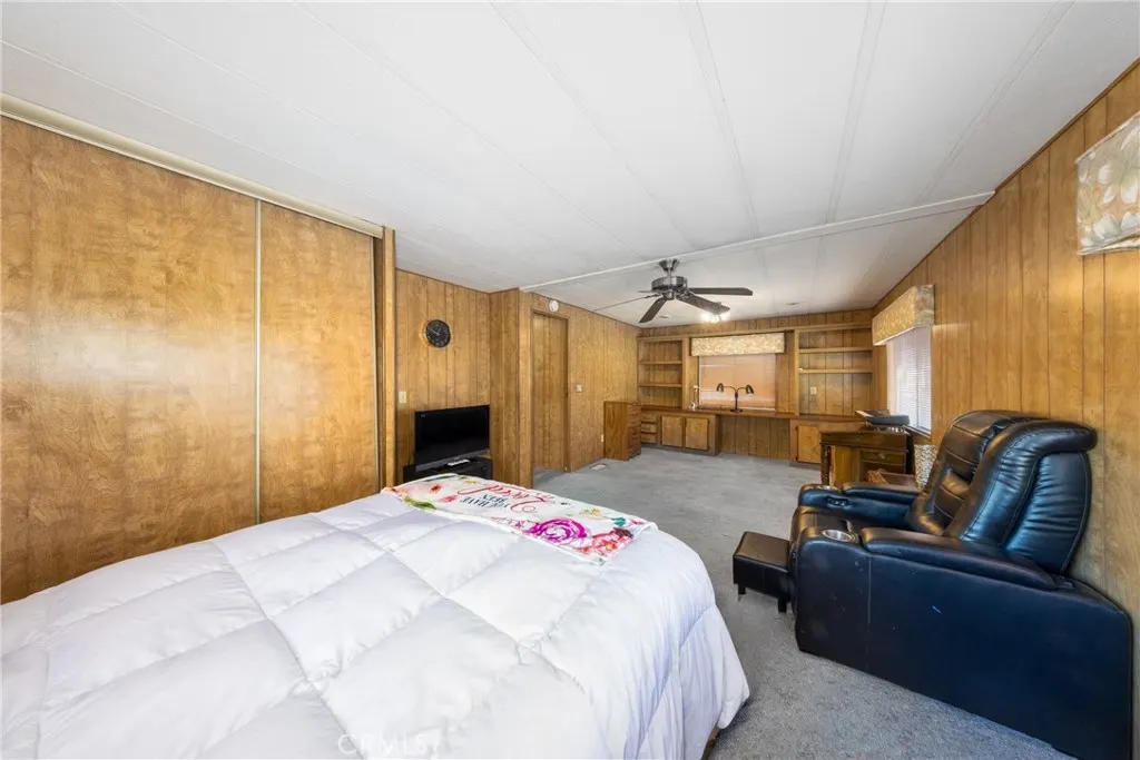 1456 E Philadelphia Street #152