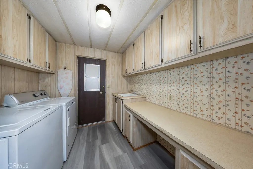1456 E Philadelphia Street #152