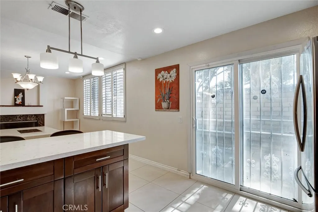 1532 Tradewinds