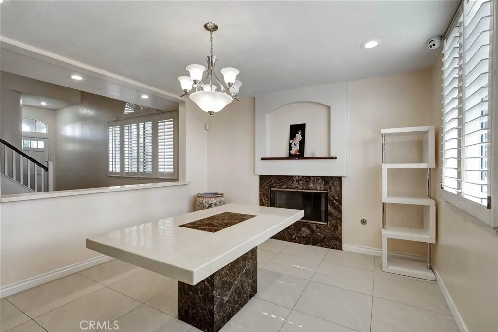 1532 Tradewinds