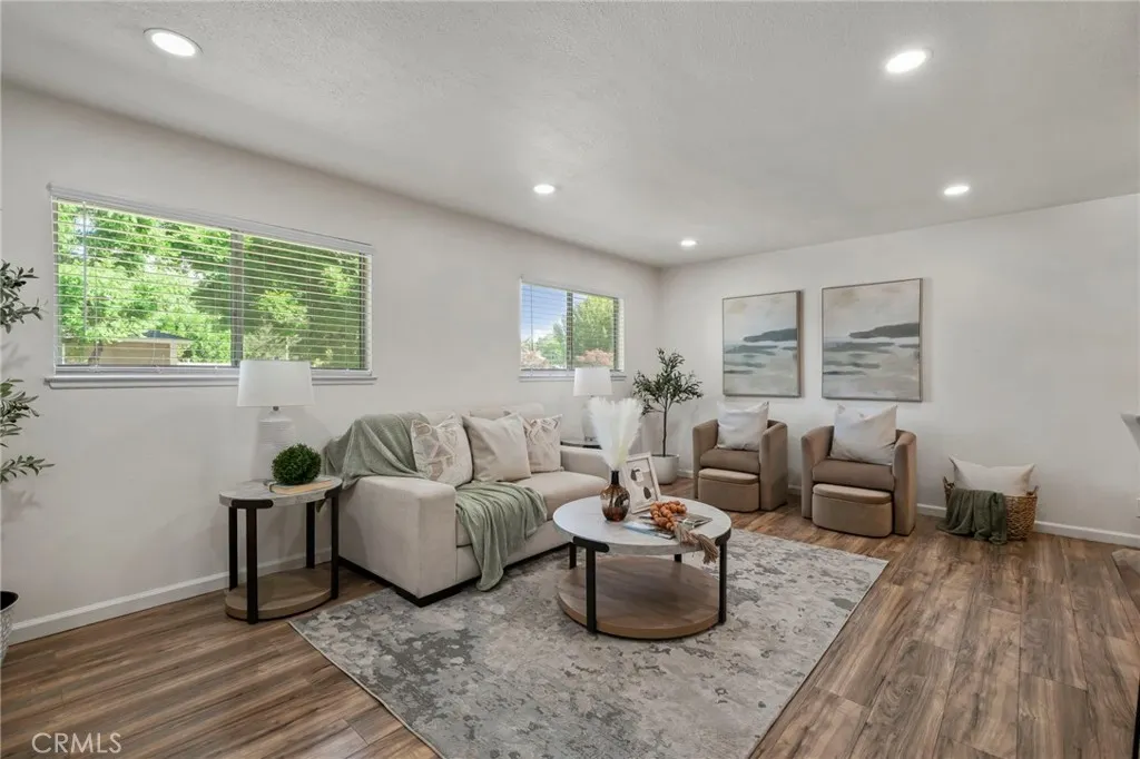 3125 N White Avenue #4