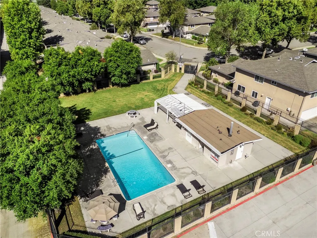 3125 N White Avenue #4