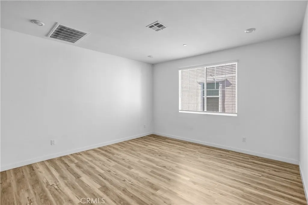 2860 Sapphire Rd