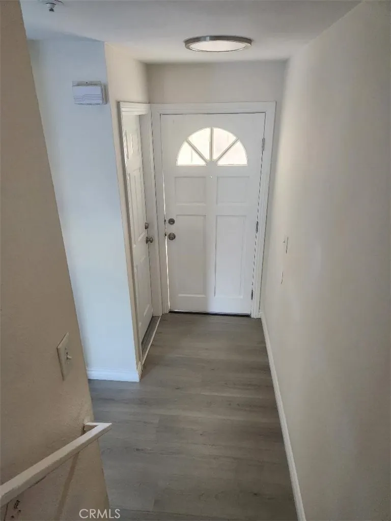 1573 S Reservoir
