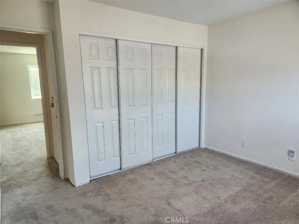 1573 S Reservoir