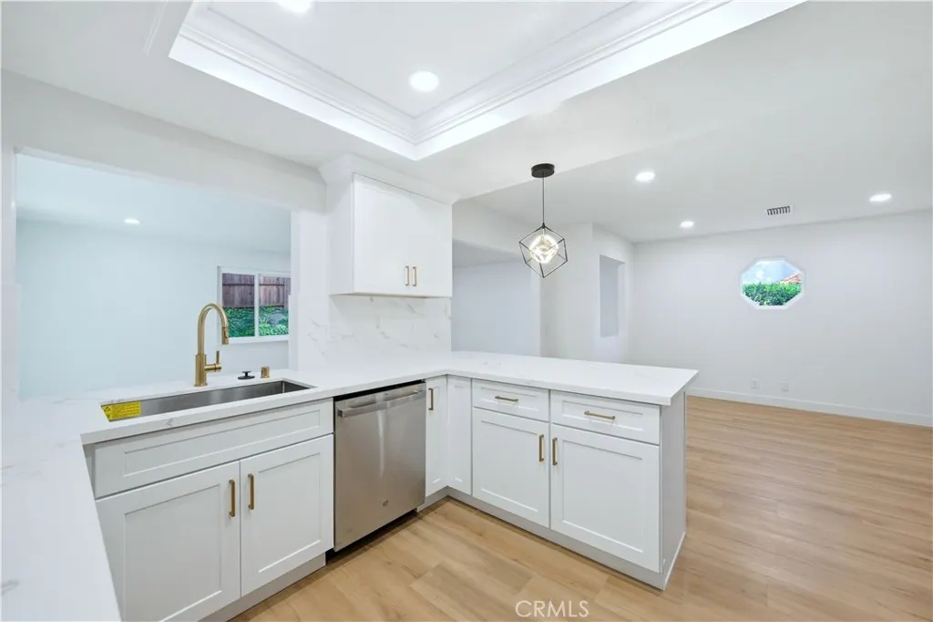 12918 Glendon Pl