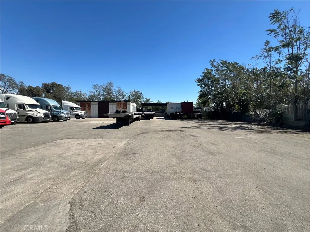 11253 Roswell
