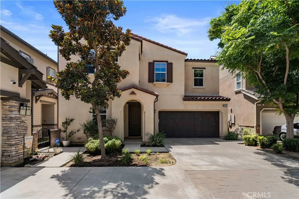 3830 S Silver Oak