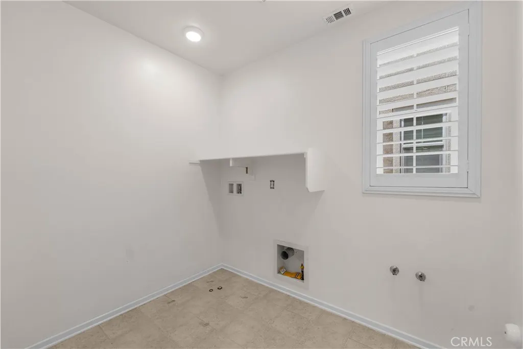 3830 S Silver Oak