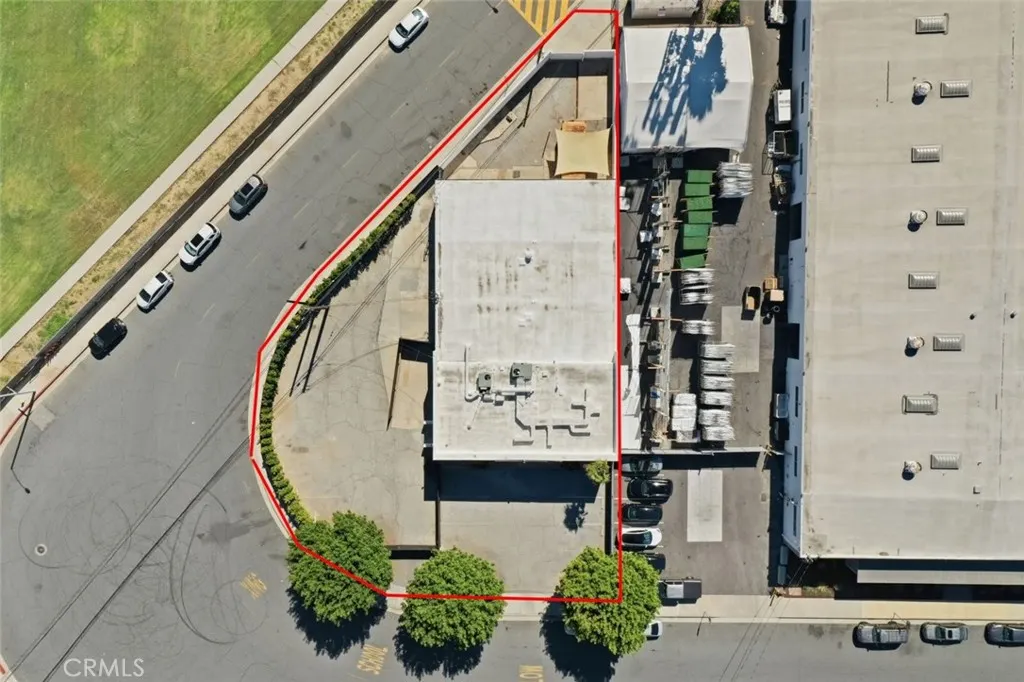 1450 W Industrial Park