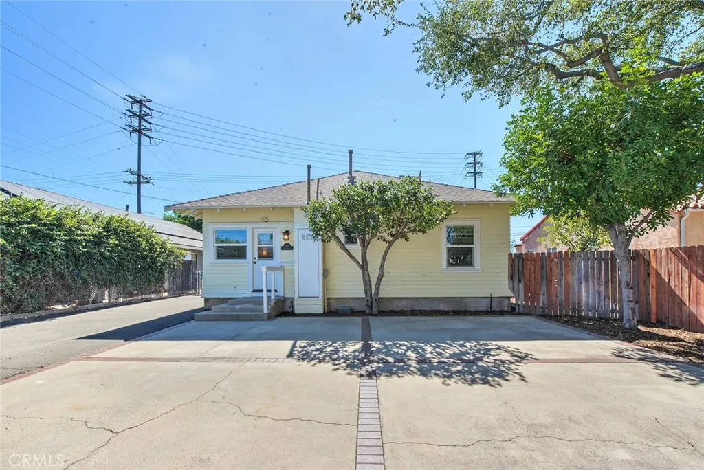 5086 Riverside Drive