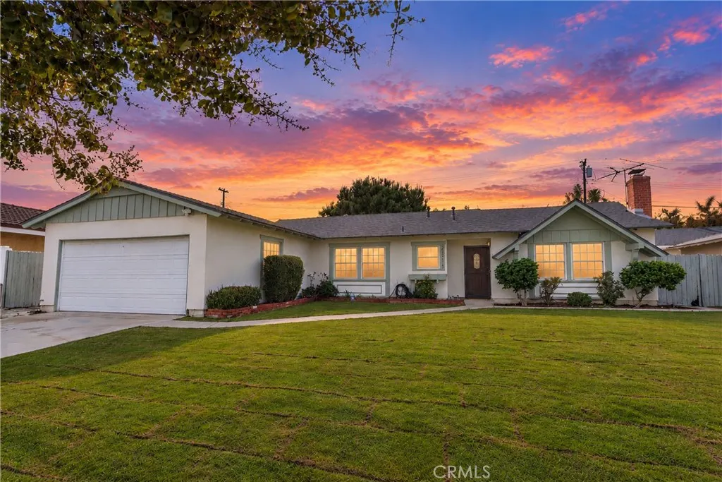 23718 Meadow Falls