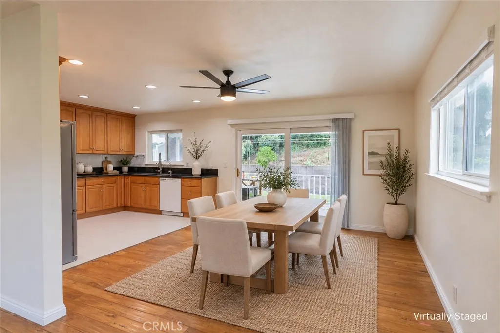 23718 Meadow Falls