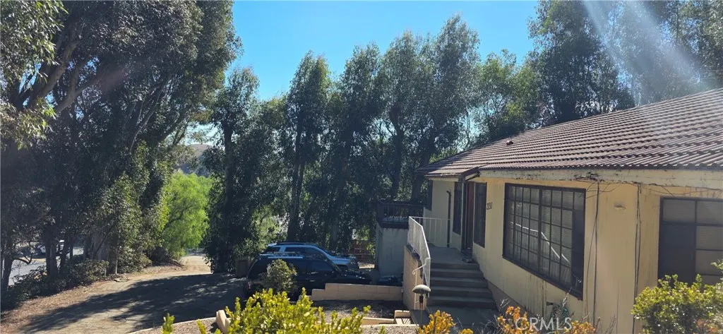 2131 Carbon Canyon Road