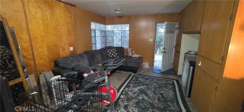 2131 Carbon Canyon