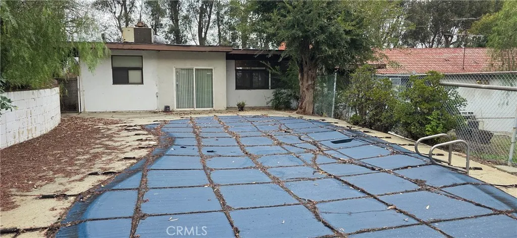 2131 Carbon Canyon